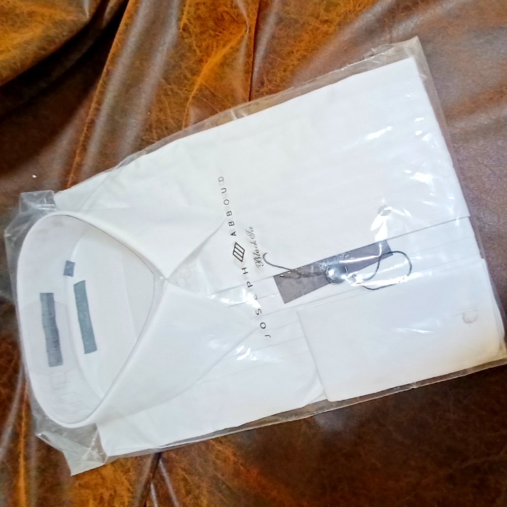 White dress shirt
